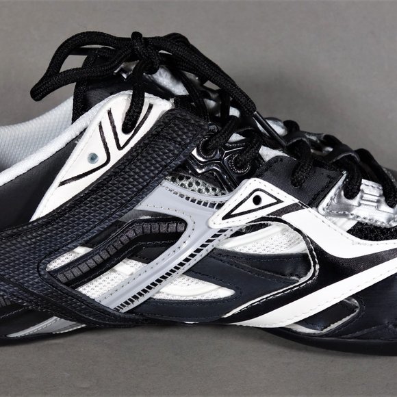 Balenciaga 37 Drive Sneakers Flats Low Top New - Picture 8 of 12